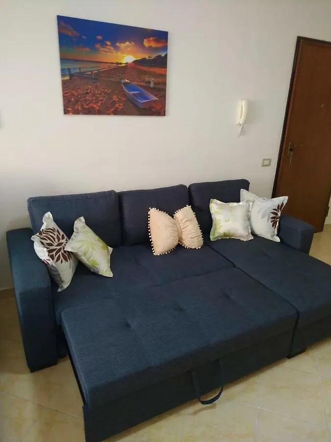 Eva'S Apartment Golem  0*, Golem (Tirana)
